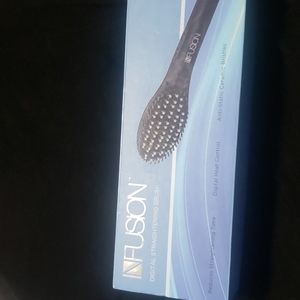NFUSHION Digital Straightening Brush